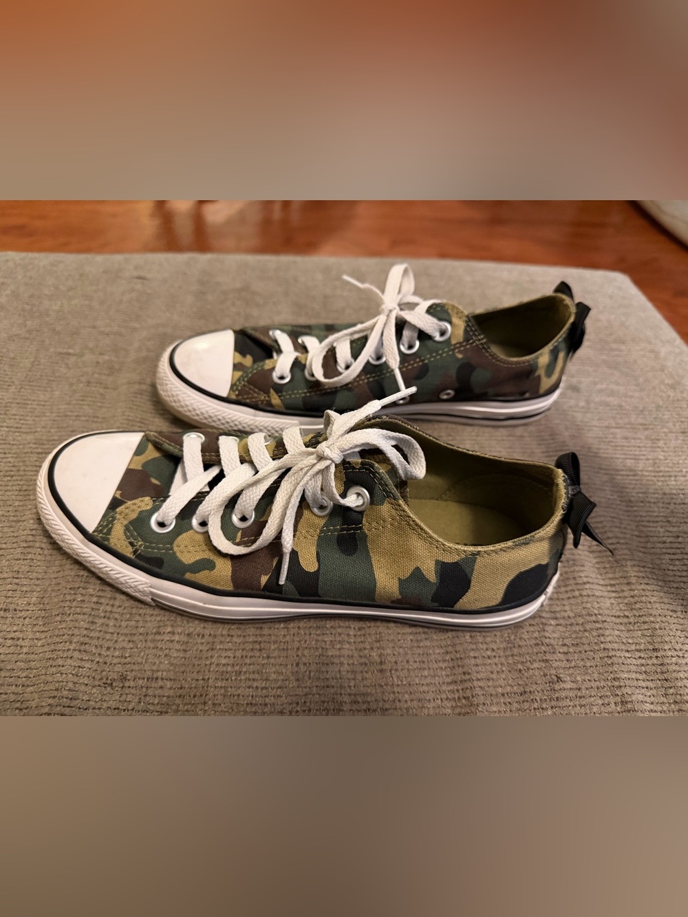 Converse Camouflage Low Top Sneakers in Green and Brown